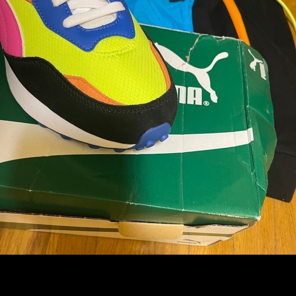 Puma sneakers plus Pyramid hoodie - Picture 5 of 6